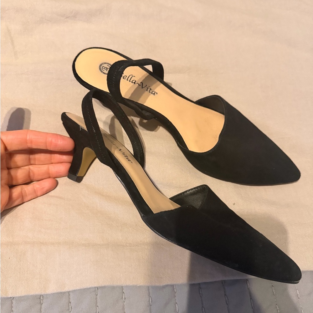 Bella Vita Women's Elegant Black Heels